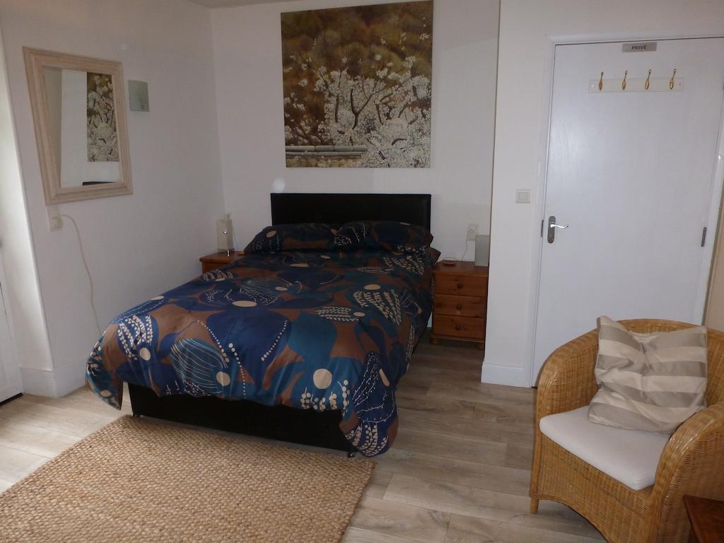 Mon Plaisir - Chambres D'Hotes Villefranche-de-Rouergue Δωμάτιο φωτογραφία