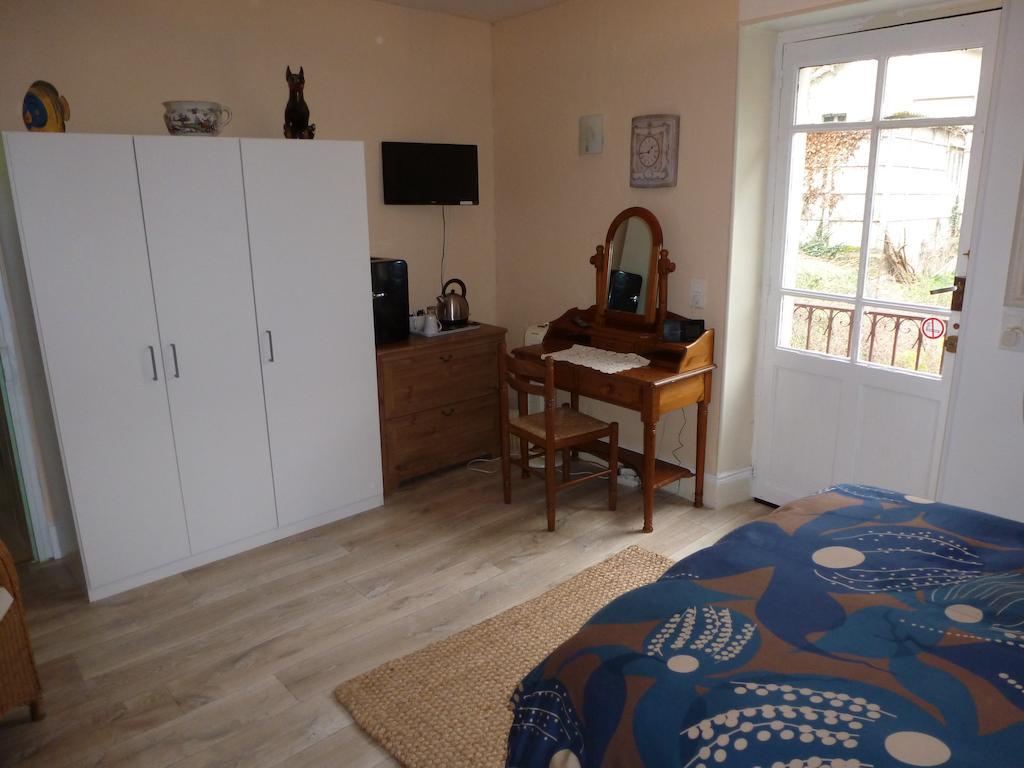Mon Plaisir - Chambres D'Hotes Villefranche-de-Rouergue Δωμάτιο φωτογραφία